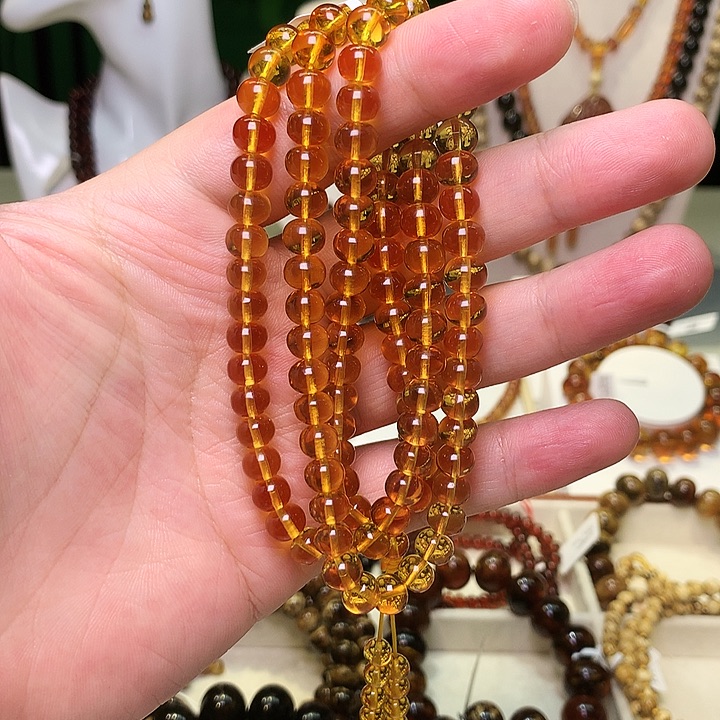 琥珀未镶嵌裸石抚顺琥珀730