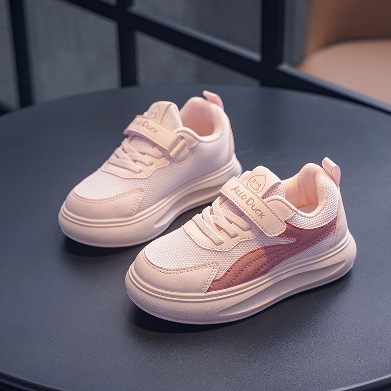 儿童运动鞋春秋新款男女童软底中大童皮面舒适防滑轻便百搭小白鞋