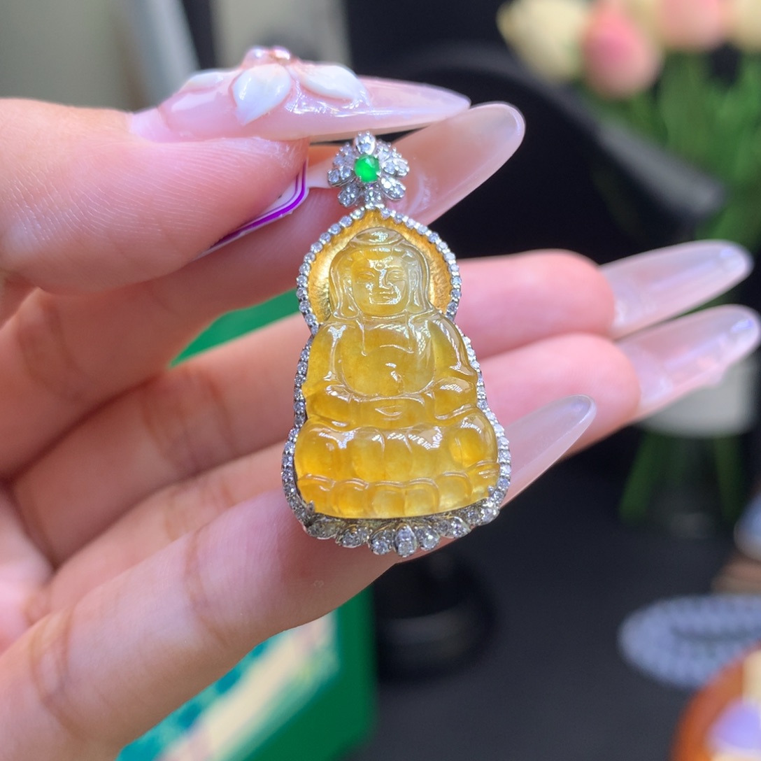 翡翠18K金镶嵌颈饰天然