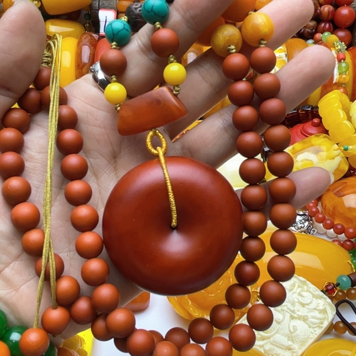 树脂制品14号扣子毛衣链