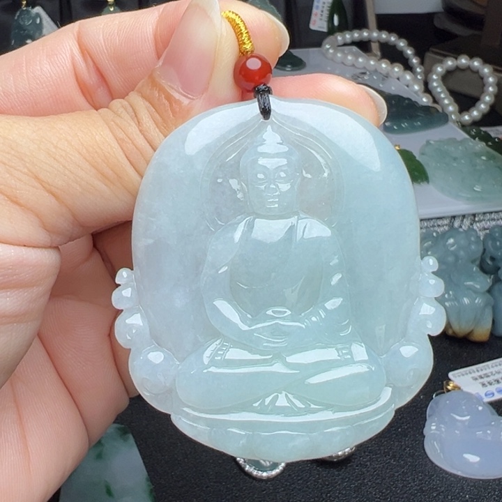 翡翠颈饰未镶嵌用****3