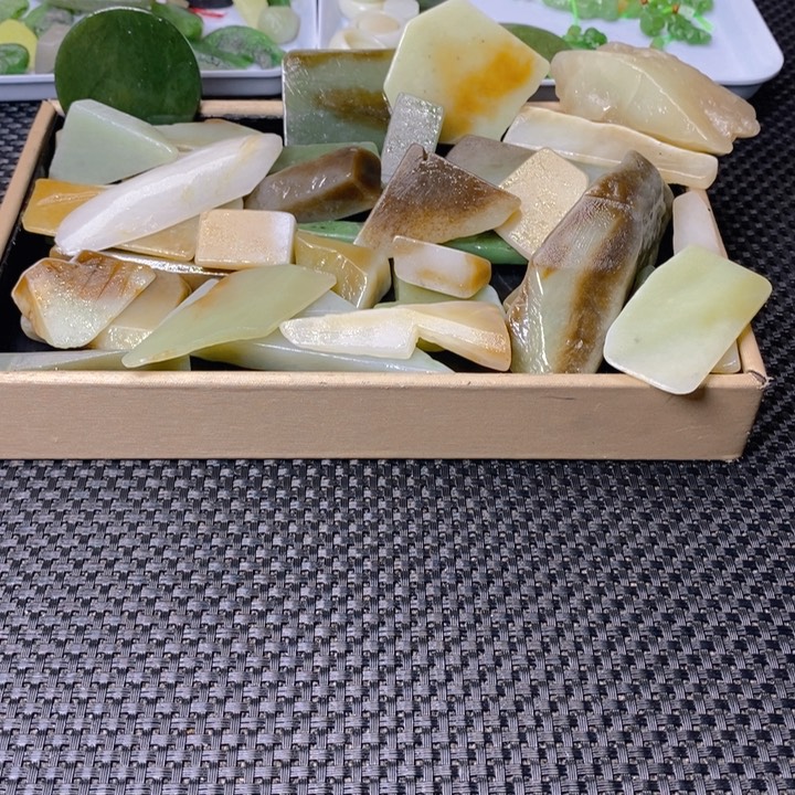 和田玉（糖玉）珠宝半成品未镶嵌