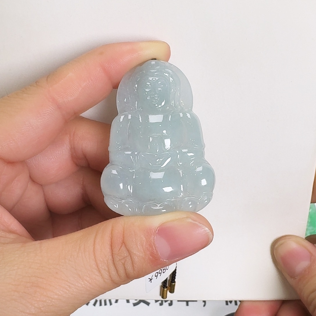 翡翠颈饰未镶嵌观音