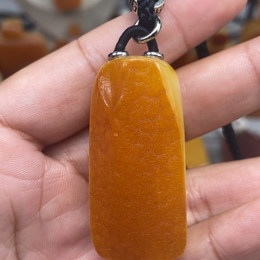 【闪购商品】未镶嵌颈饰琥珀