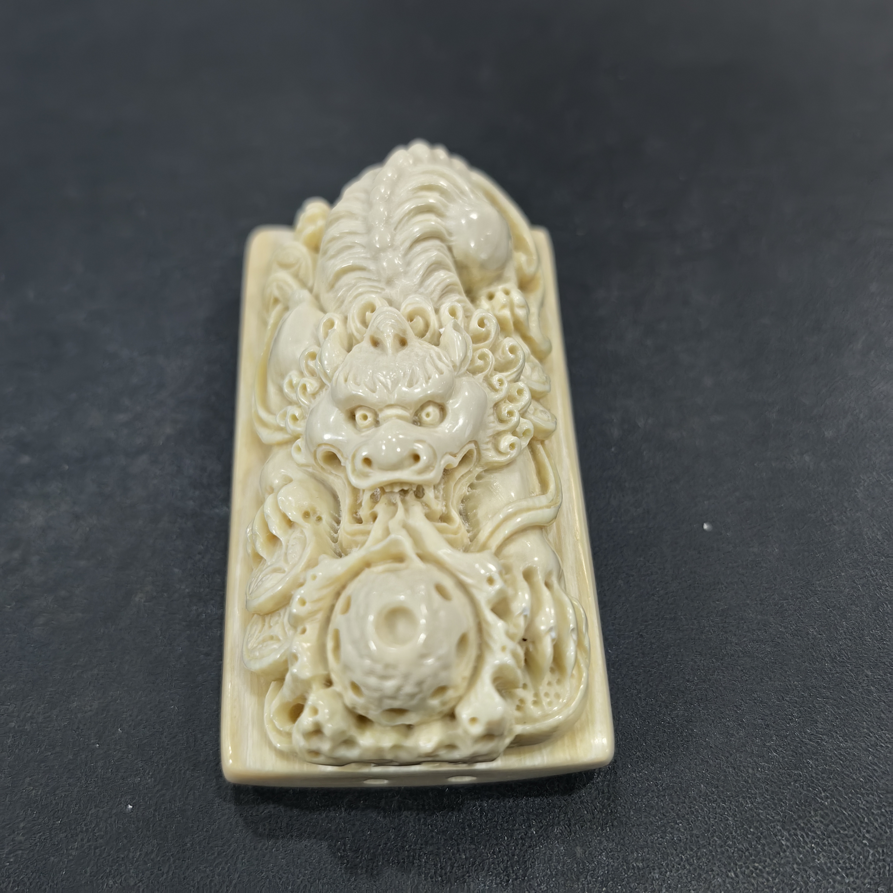 猛犸约53.1克雕刻件ZL4693