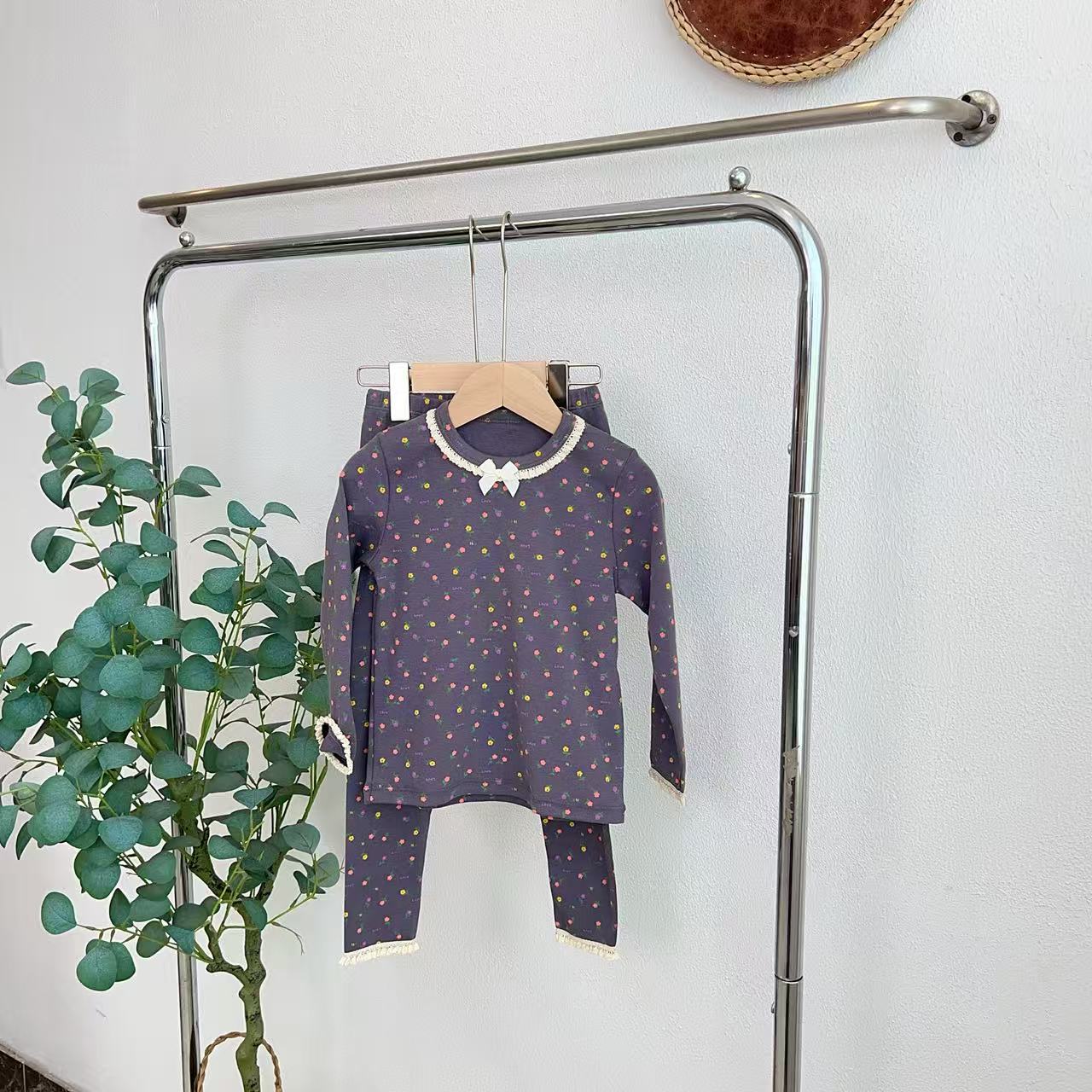 9085韩灰色五彩小花家居服