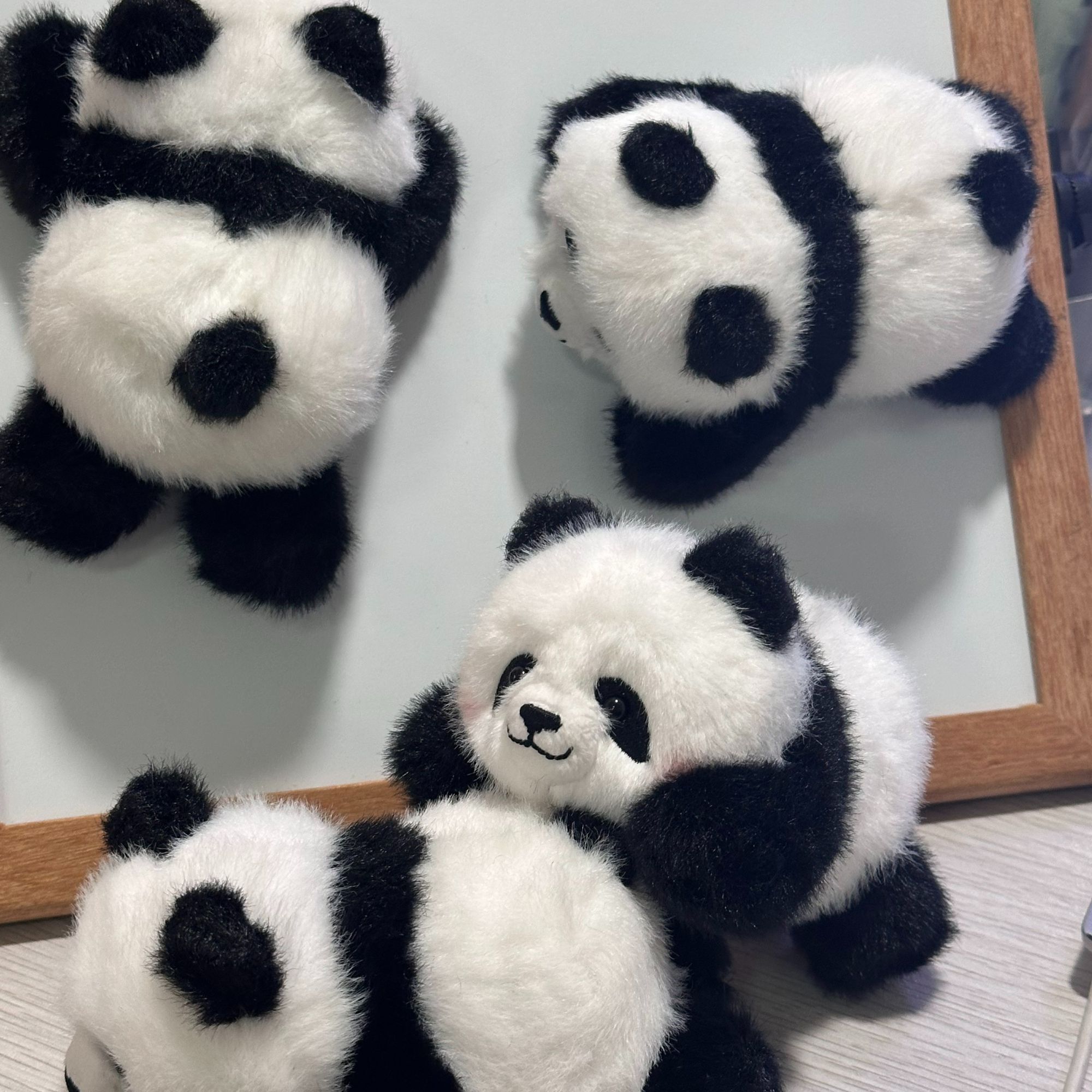 蜀龙博熊猫花花毛绒玩偶磁吸冰箱贴