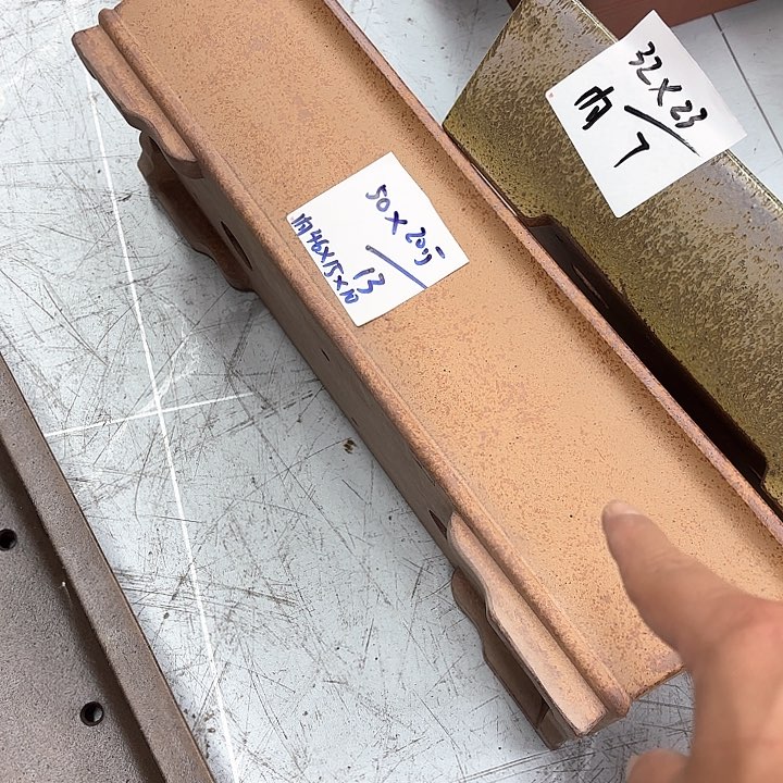 紫砂花盆用****1紫砂的颜色很好看