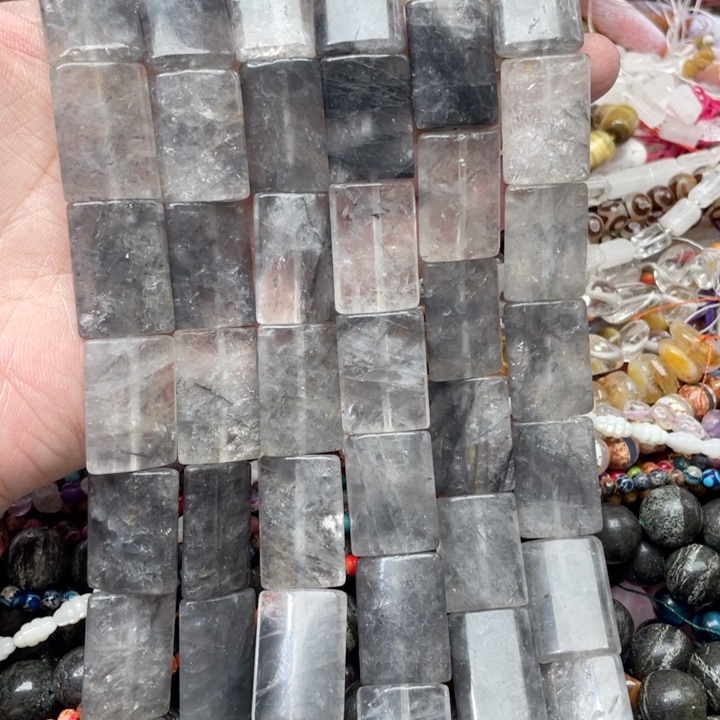 玛瑙/玉髓合金珠宝半成品一条18x25m灰水晶