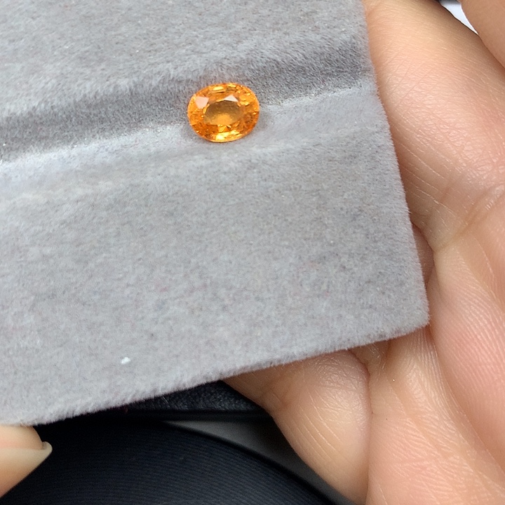 裸石未镶嵌石榴石1.48ct芬达石