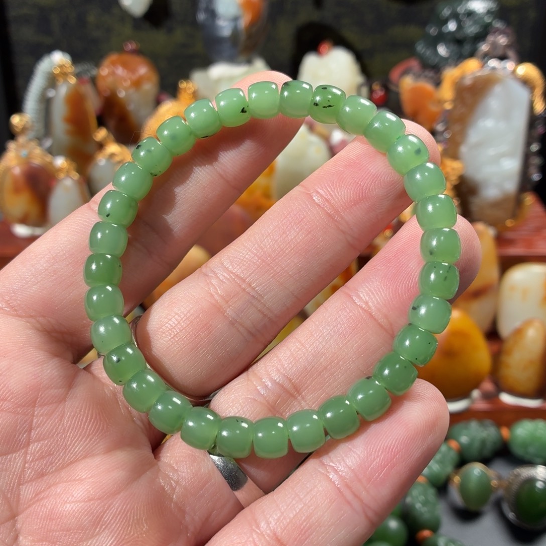 和田玉（碧玉）未镶嵌颈饰卡7