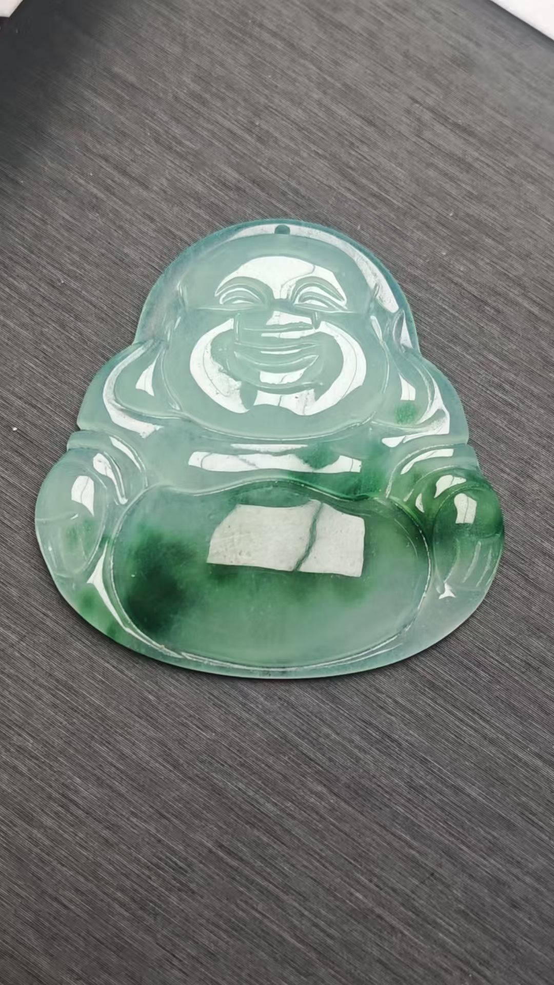 YY24翡翠常规吊坠【邂逅翡翠高冰吊坠，冰透绿意，开启浪漫时光】
