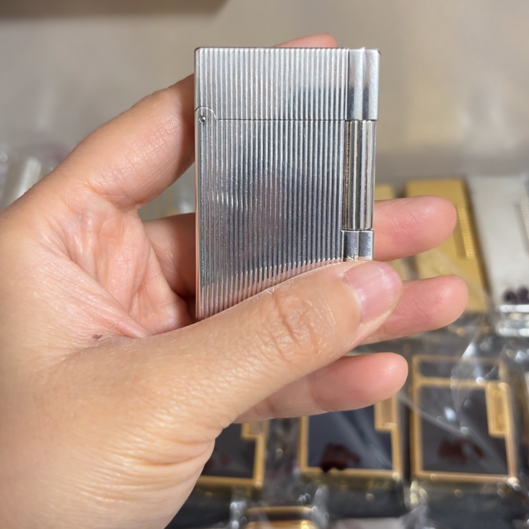 都登卡中古打火机