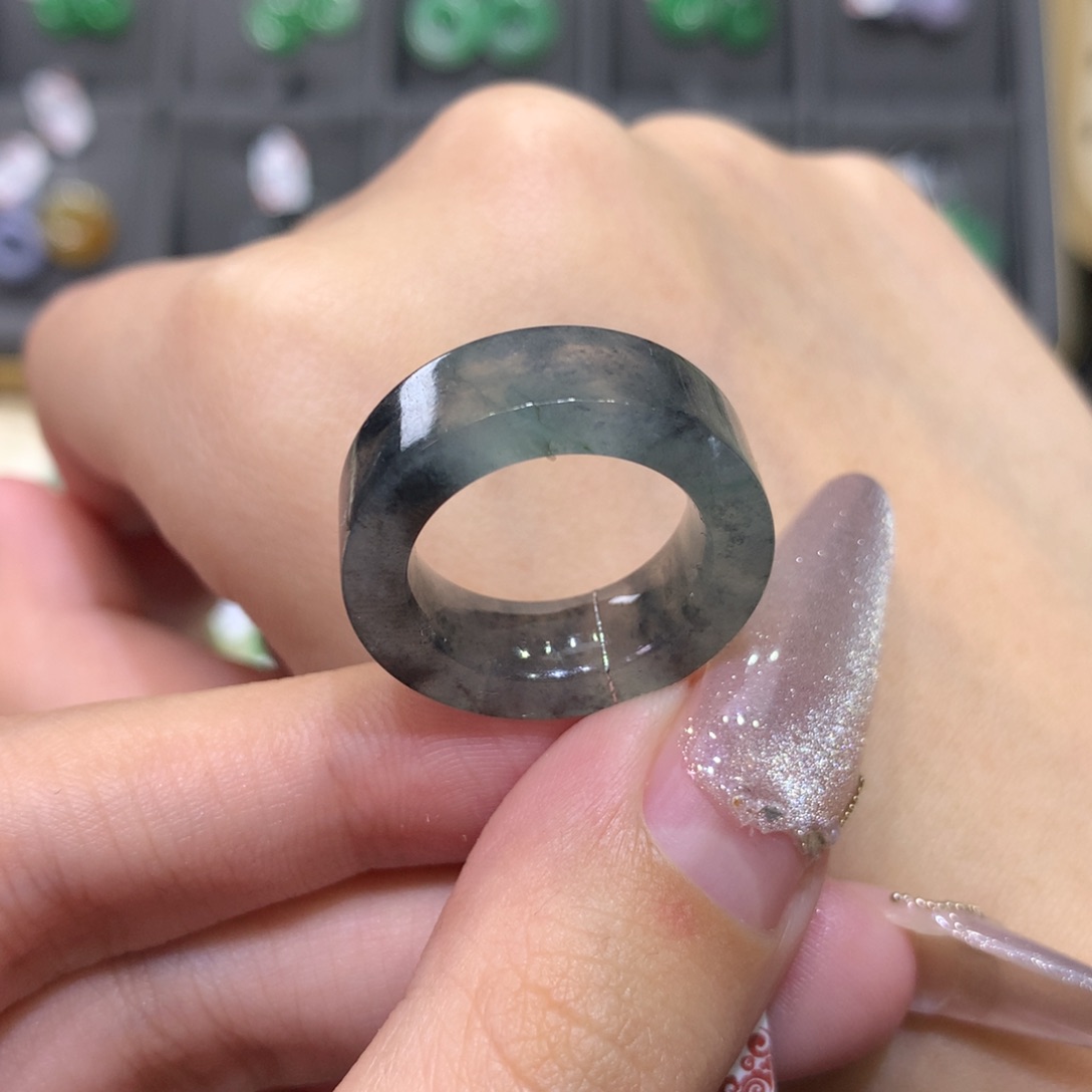 翡翠戒指未镶嵌9-10方戒