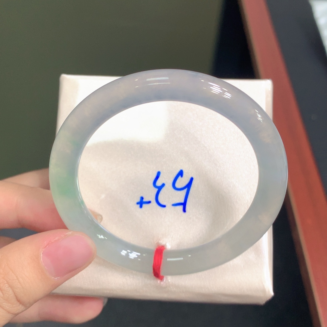 翡翠未镶嵌手镯53圆6号链接