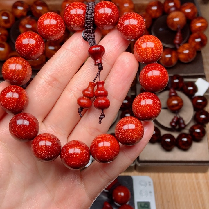 檀香紫檀（小叶紫檀）想2w