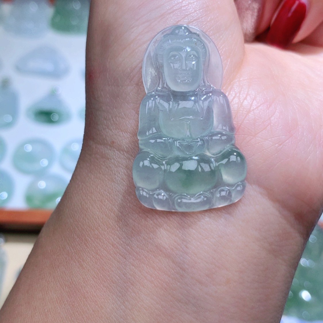 【闪购商品】翡翠颈饰未镶嵌观音