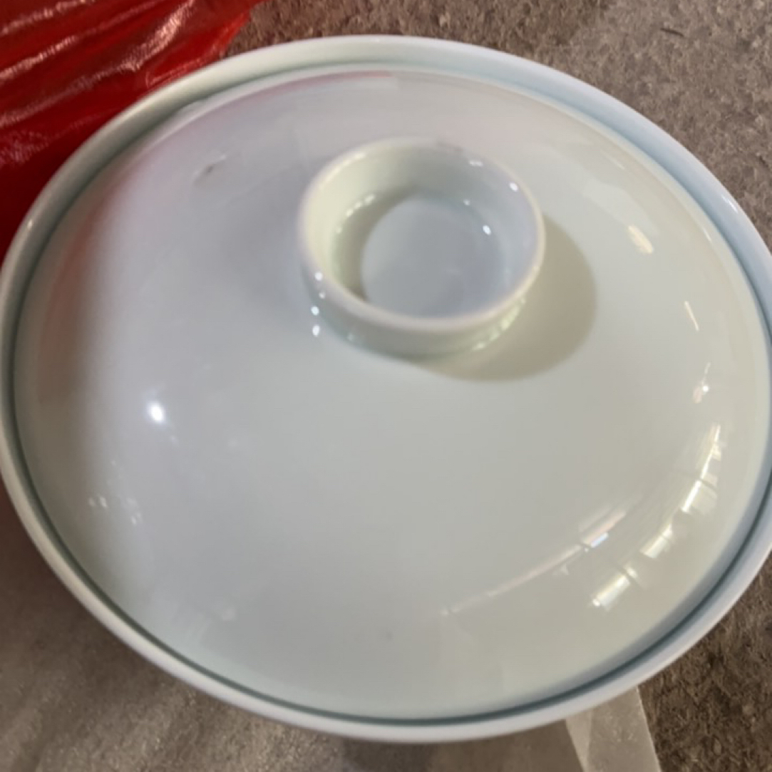 7英寸影青合器带盖1只微瑕