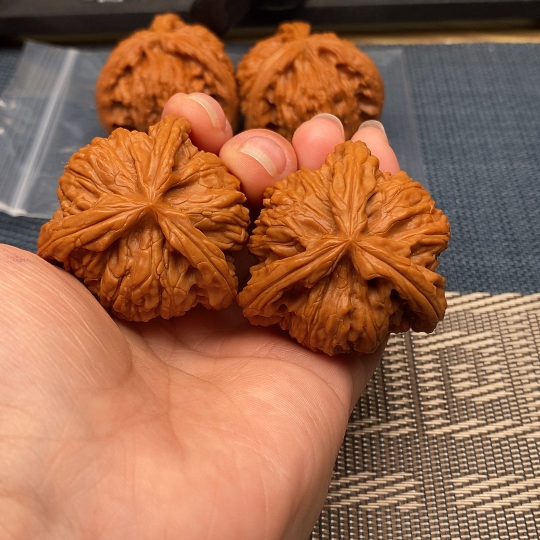 三***年吊坠文玩核桃三棱