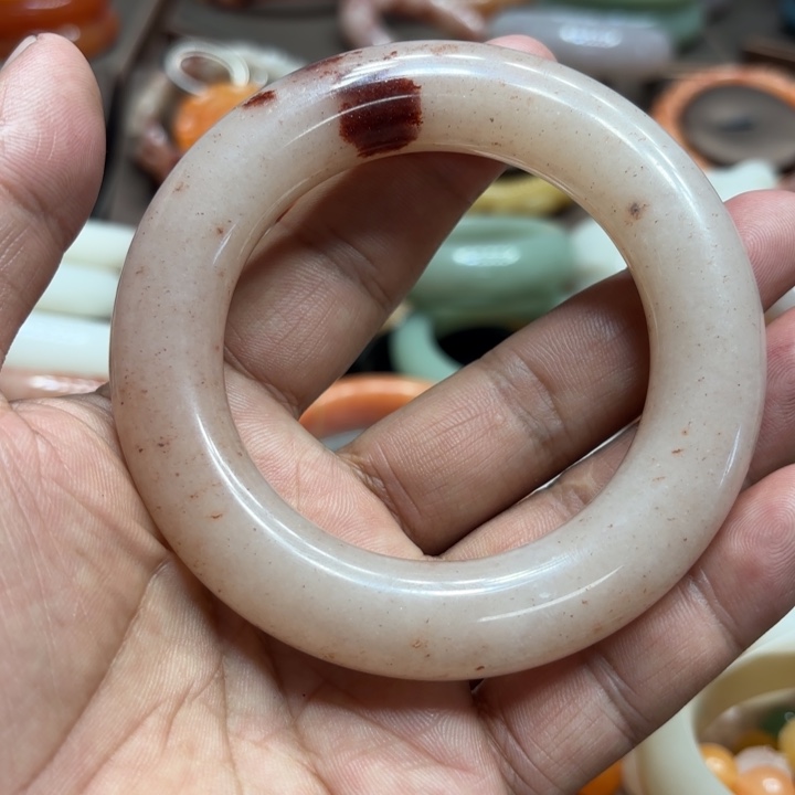 蓝***色石英岩玉合金颈饰