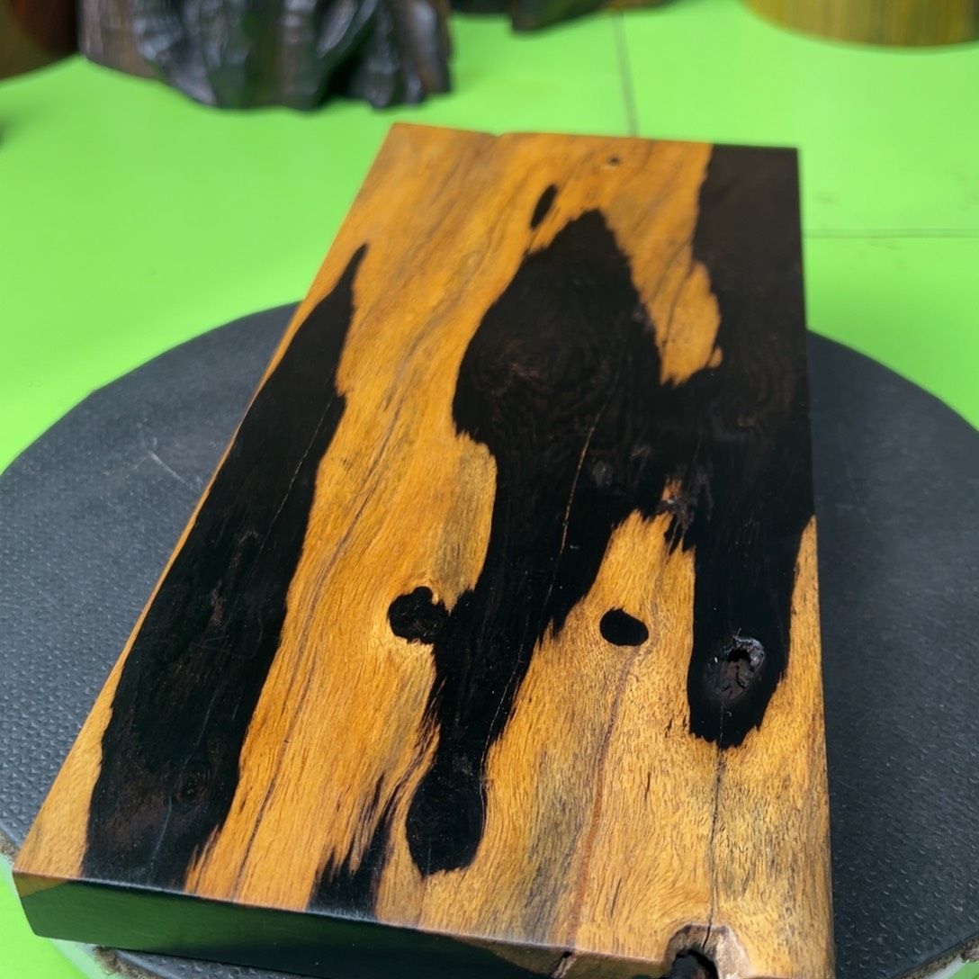 刘***彪大果紫檀（缅甸花梨）