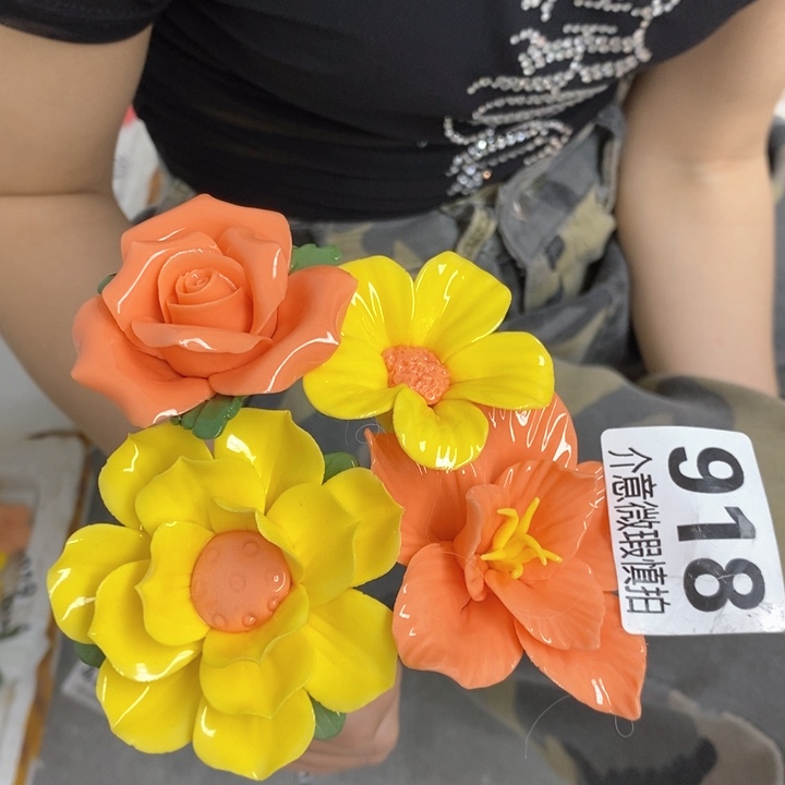 摆件陶瓷材料加工