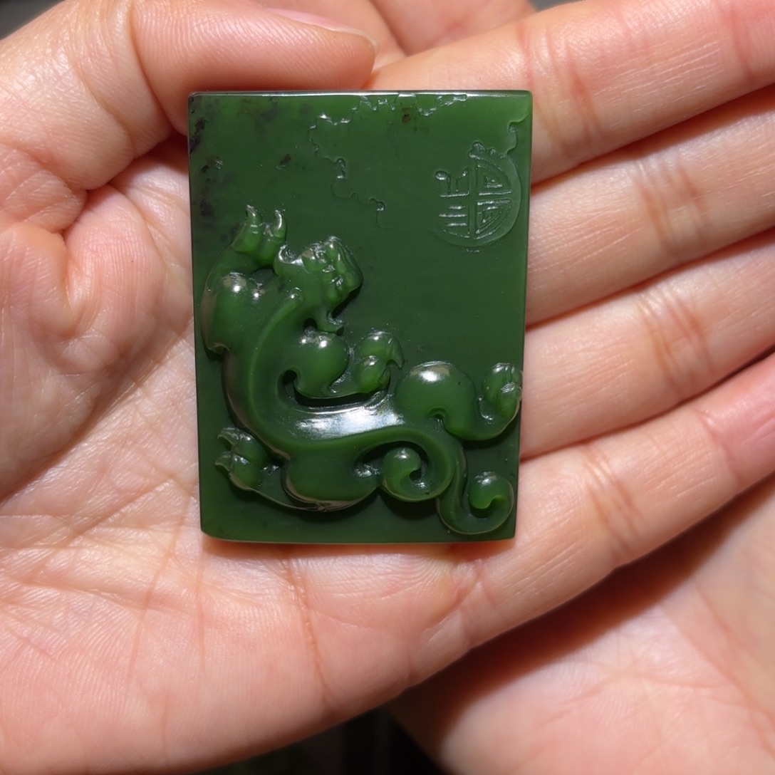 和田玉颈饰未镶嵌霸*哥