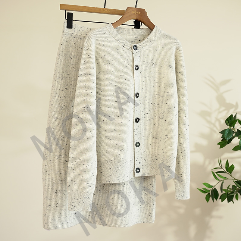 Bv2024新款定纺点子纱70%绵羊毛30%羊绒女士套装（241207）2353