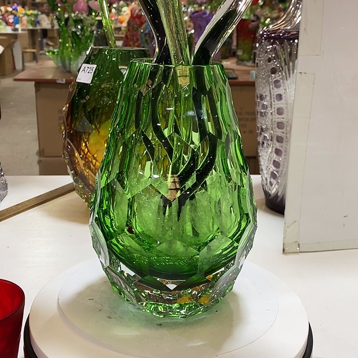 水晶花瓶高22厘米口径5厘米