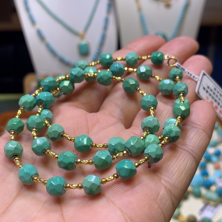 绿松石18K金镶嵌锁骨