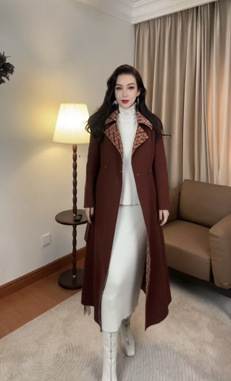 1018秋季长款厚款薄款翻领女羊毛外套洋气时尚秋冬显瘦