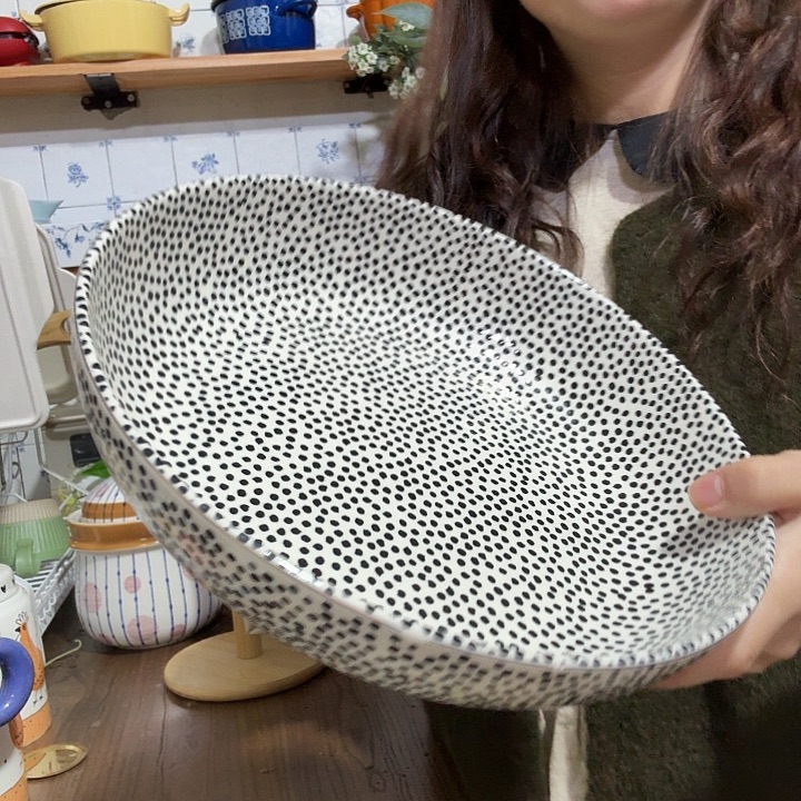 外贸波点28厘米盆子微瑕