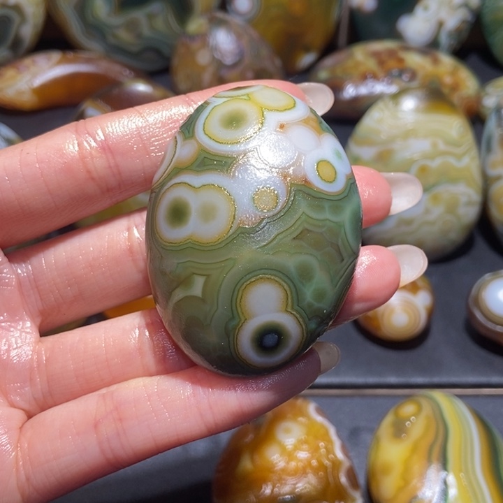 【闪购商品】未镶嵌玛瑙/玉髓珠宝奇石d