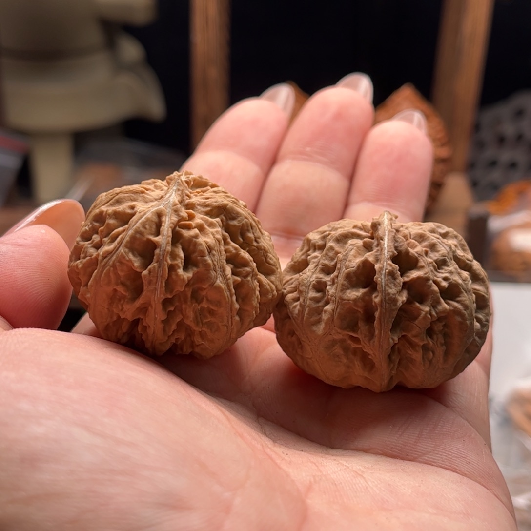 文玩核桃把件关东木子家楸大胖92色差