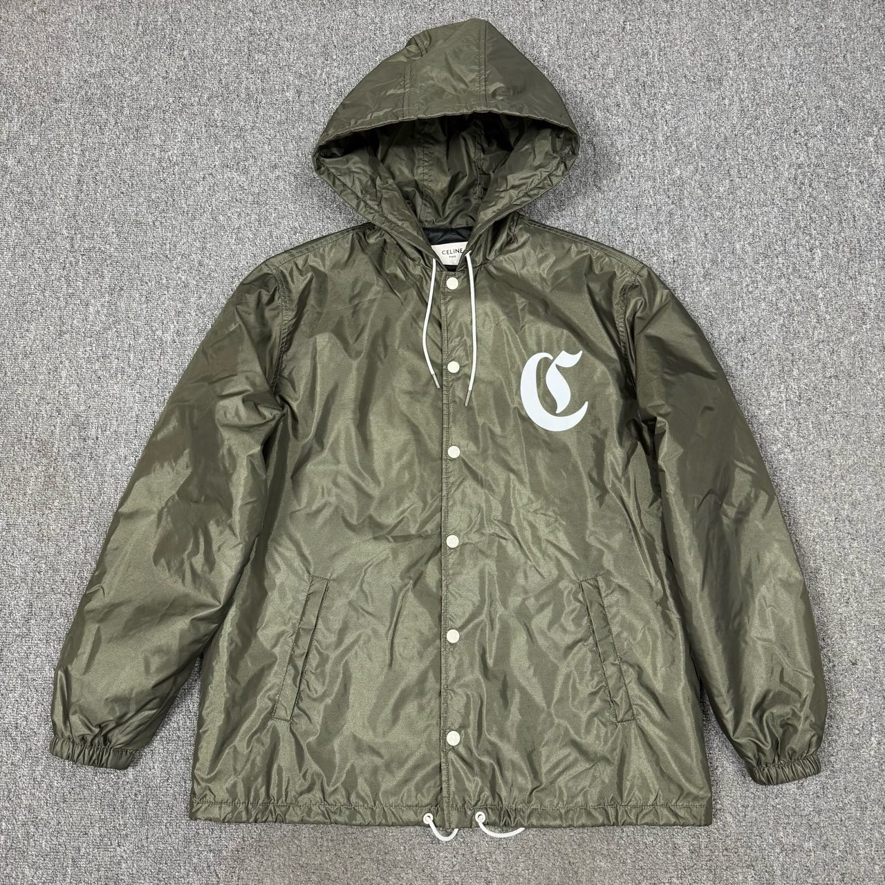 11890018 Celine赛琳 军绿色梵文logo棉服 未使用46码