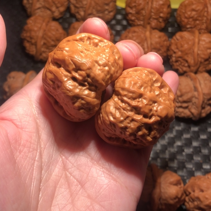 枫***际文玩核桃把件蛤蟆