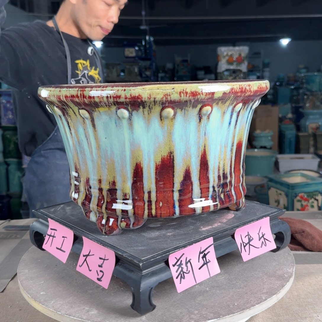 一风堂石湾花盆。高温裂微瑕