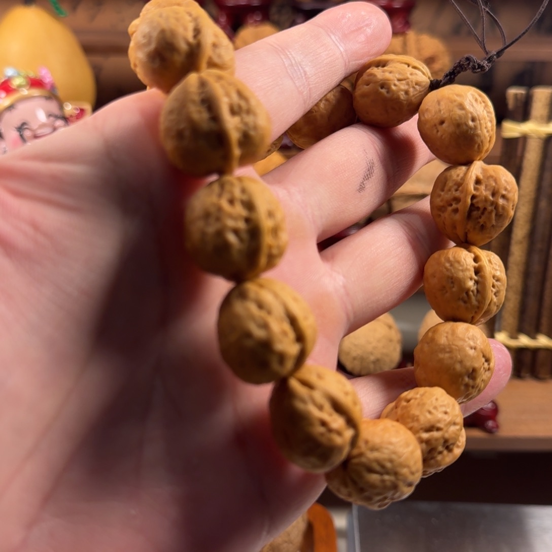 如**动铁核桃手串小金豆