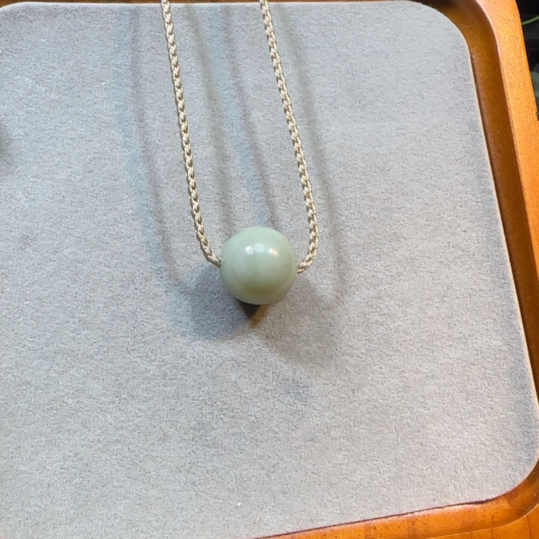 和田玉未镶嵌颈饰16mm单珠且末蓝