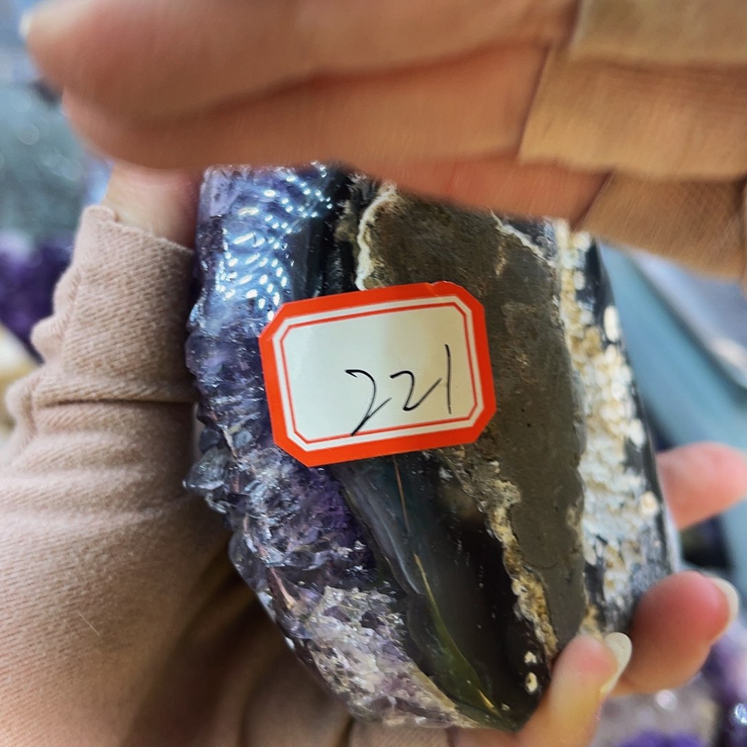 水晶随形摆件未镶嵌