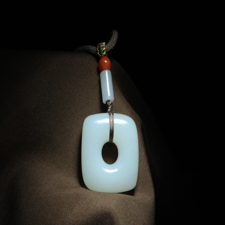 平安扣 天然和田玉白玉精品平安扣男女同款 尺寸28×9.2mm重量15g