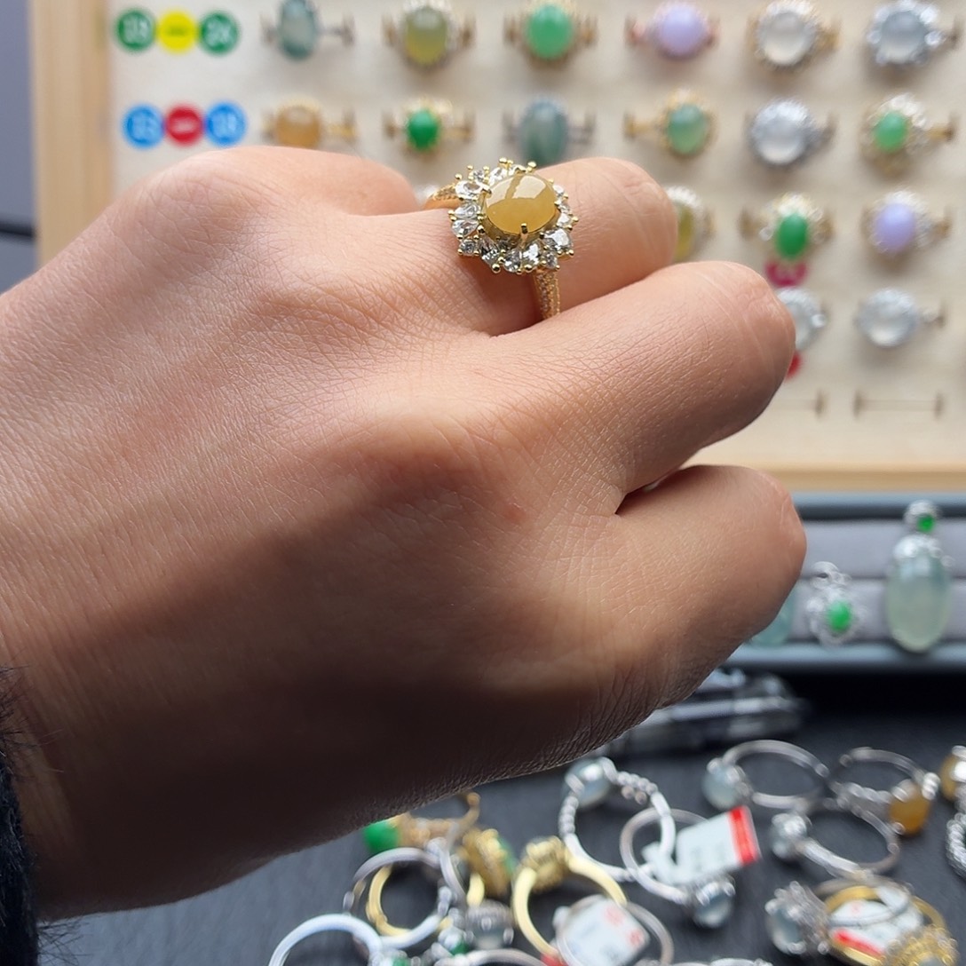 翡翠未镶嵌戒指天然缅甸A货翡翠，假一赔三OK