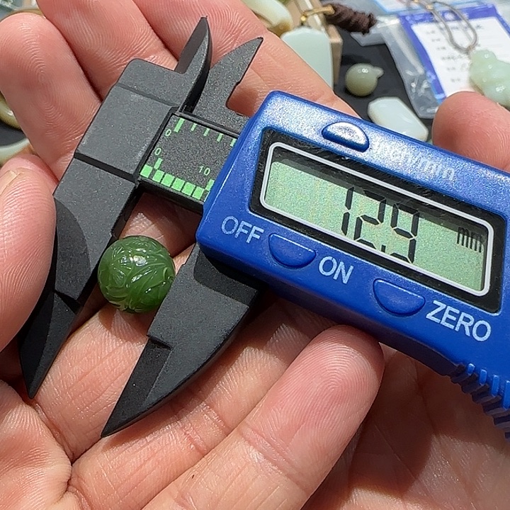 和田玉（碧玉）未镶嵌颈饰