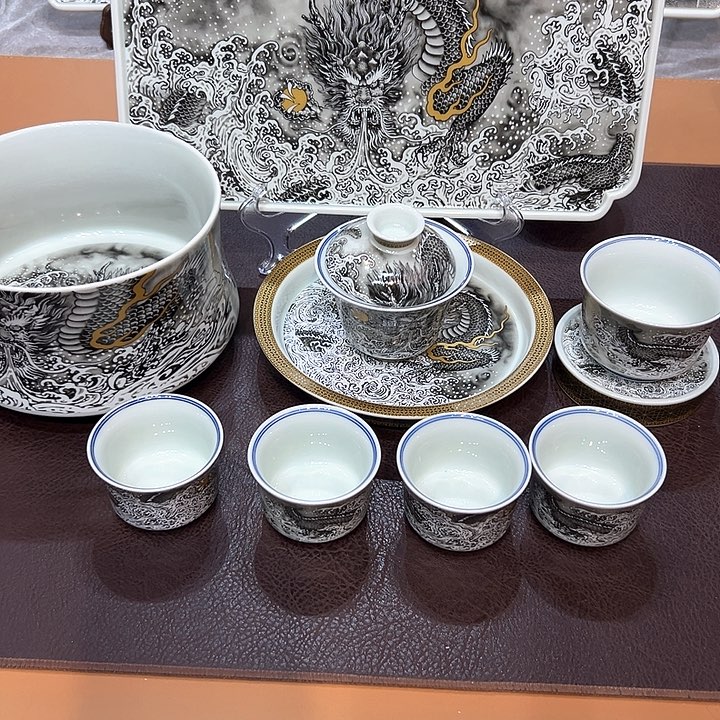 摆件完全是我自己在想你啊哈哈我