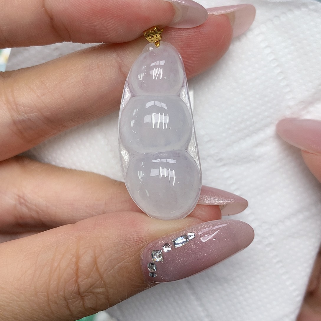 颈饰18K金镶嵌翡翠