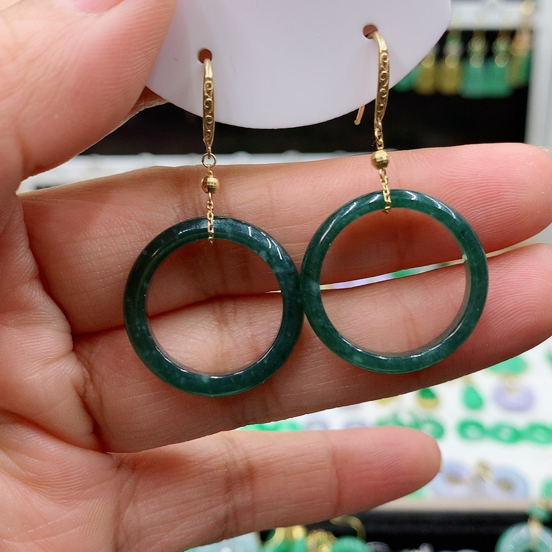 翡翠耳饰18K金镶嵌的