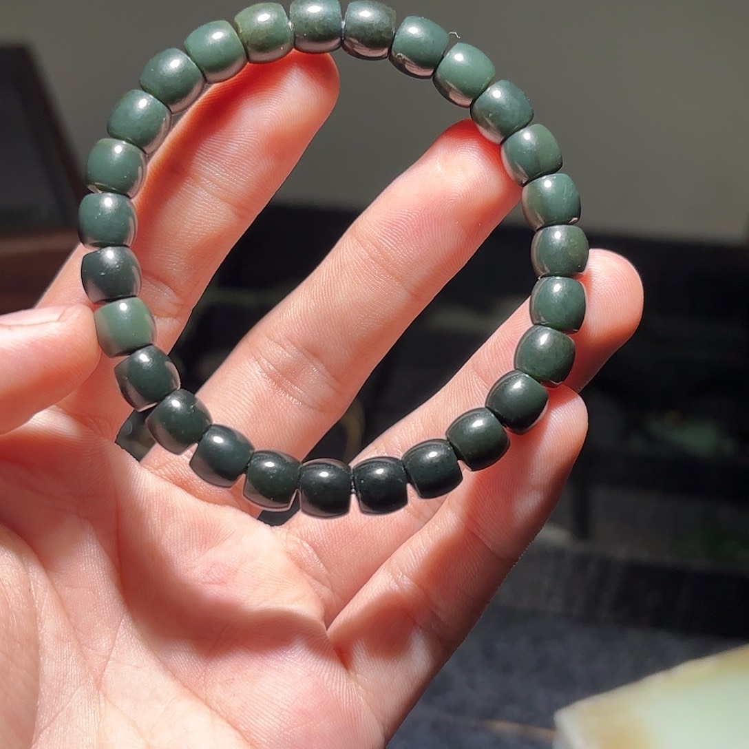 和田玉未镶嵌手链