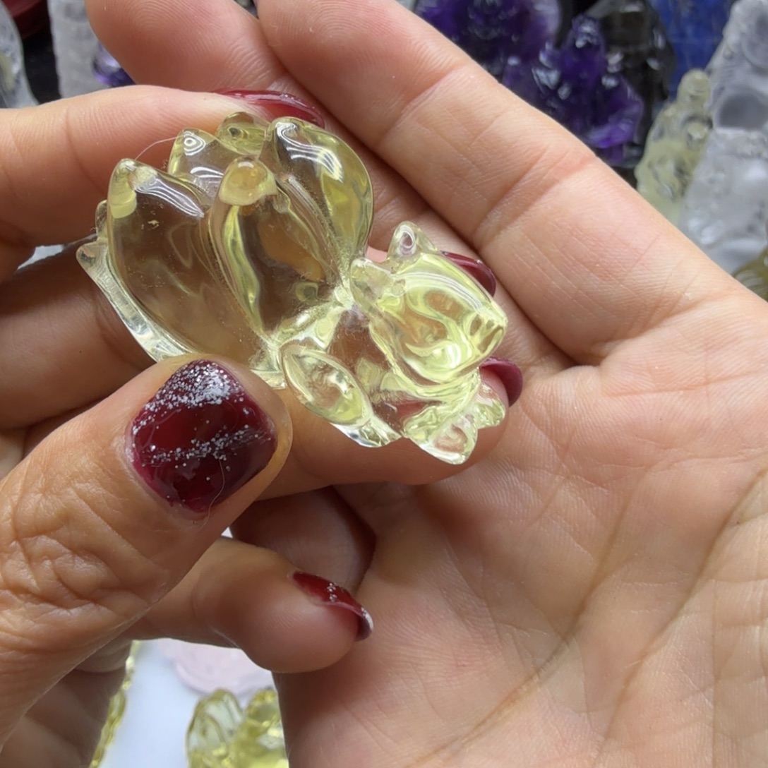 未镶嵌水晶珠宝半成品