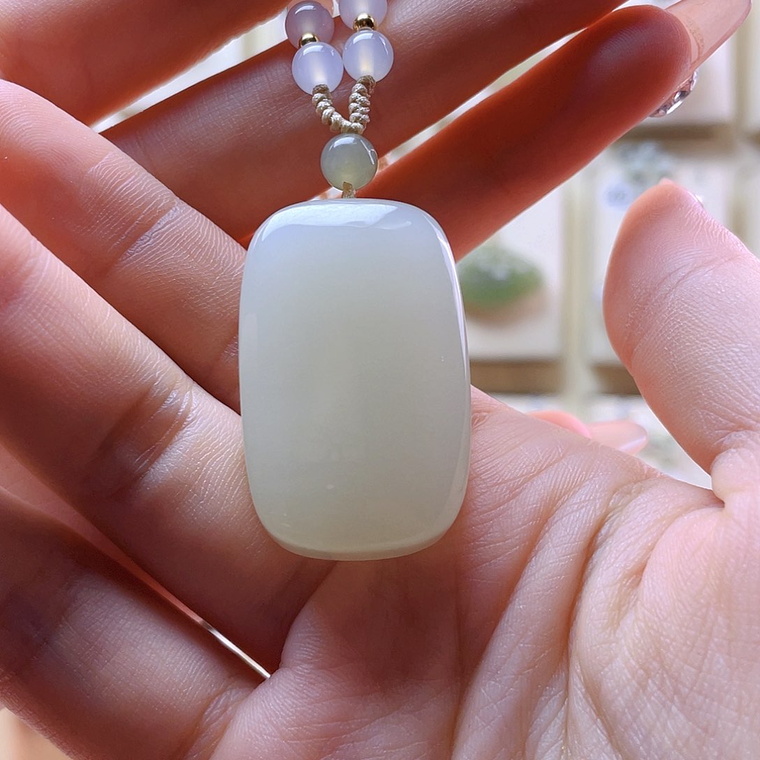 和田玉吊坠(赠链)未镶嵌欣**畅