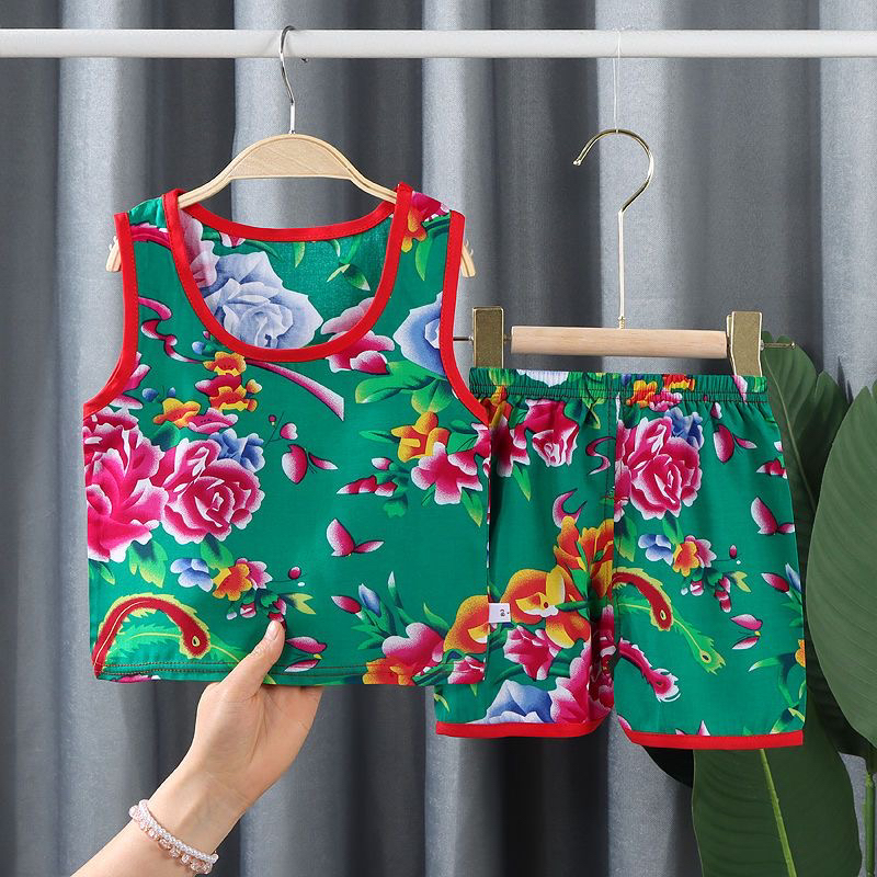 婴儿小衣服（裤袜）